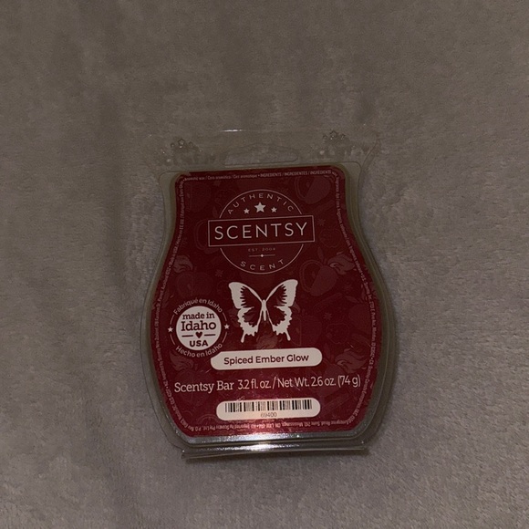 Scentsy, Set of 3 Wax Melts - Picture 5 of 5